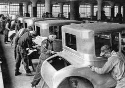 ford t model assembly line